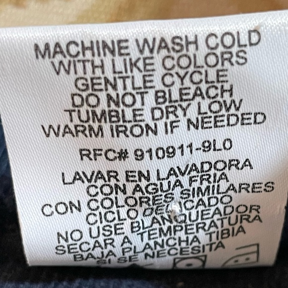 XL navy blue Bobbie Brooks top with leaves and acorns - Picture 6 of 9